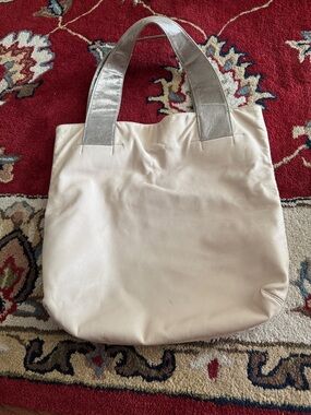 Michelle Vale tote